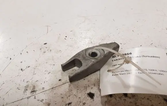 Opel Astra J Fuel Injector clamp holder