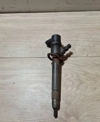 Volvo S80 Fuel injector 30777526 0445110298