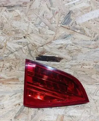 Audi A4 S4 B8 8K Tailgate rear/tail lights 8k9945093b