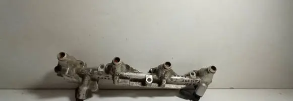 Ford Mondeo MK II Fuel main line pipe 938F9D280