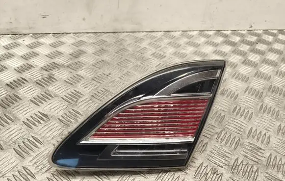 Mazda 6 Tailgate rear/tail lights 13241055