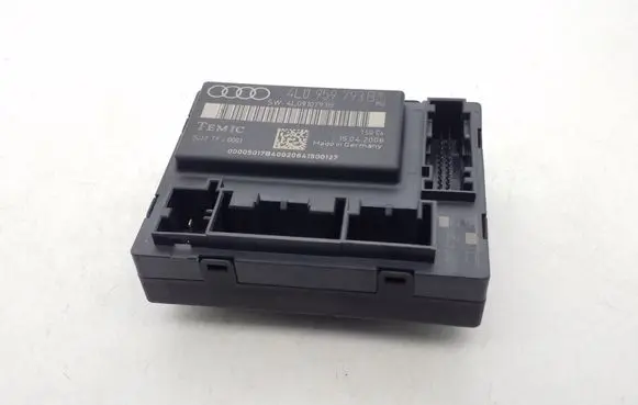 Audi Q7 4L Door control unit/module 4L0959793B 4L0910793B