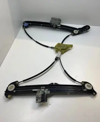 Audi A7 S7 4G Front door electric window regulator 