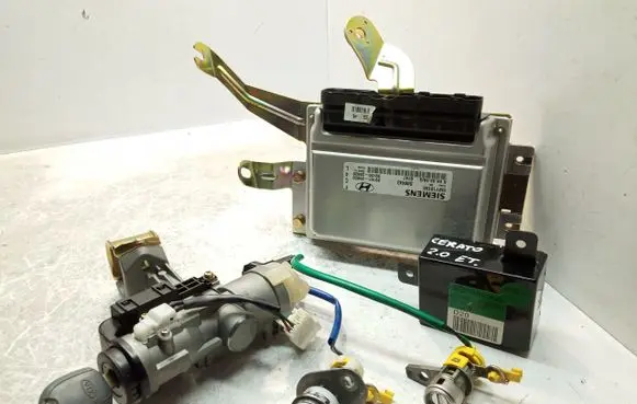 Audi A4 S4 B8 8K Engine ECU kit and lock set 2F200