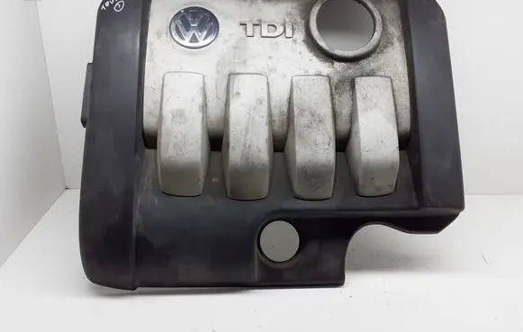 Volkswagen Touran I Engine cover (trim) 03G103925