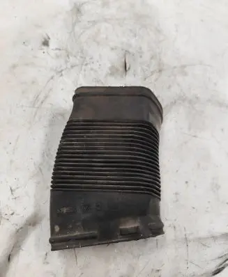 Audi A4 S4 B5 8D Air intake duct part