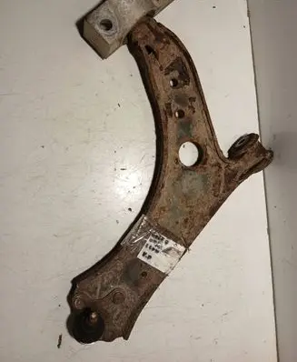 Volkswagen Golf V Front lower control arm/wishbone