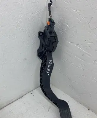 Citroen C3 Accelerator throttle pedal 9671434080