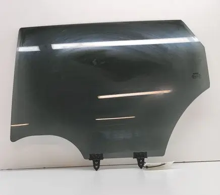 Nissan Qashqai Rear door window glass 82301HV00B 43R002092