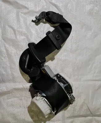 BMW 3 F30 F35 F31 Front seatbelt 34019804