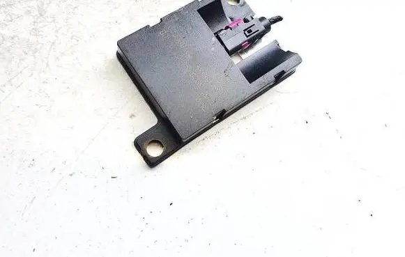 BMW 3 E46 Antenna control unit 8450692846101 84506928461-01