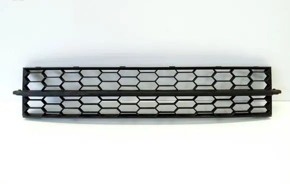 Skoda Octavia Mk3 (5E) Front grill 5E0853677