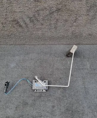 Fuel level sensor