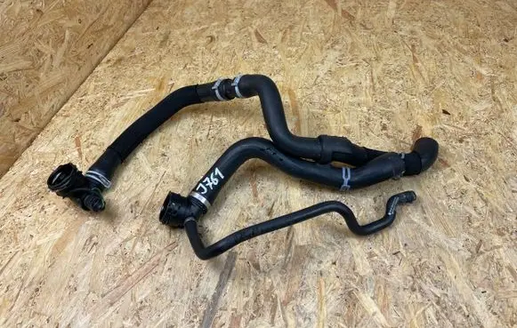 Volkswagen Golf VII Engine coolant pipe/hose 5Q0121049CR