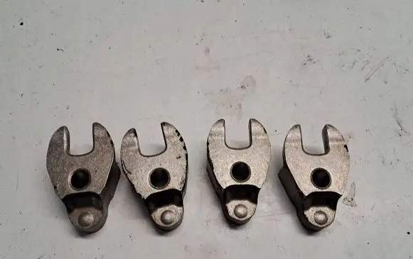 Peugeot 5008 Fuel injector 9674973080 9802448680