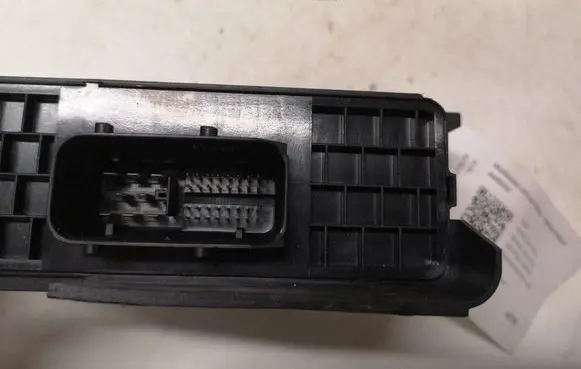 Audi A6 S6 C6 4F Power management control unit 4F0907280 F005S00099