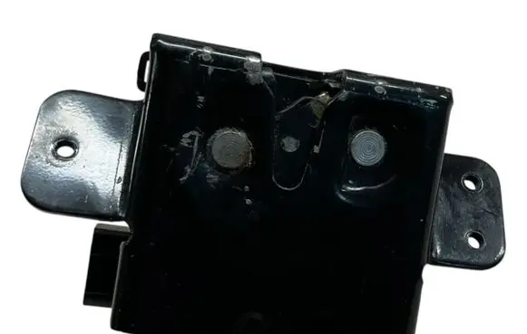 Opel Antara Tailgate/trunk/boot lock/catch/latch 13584872