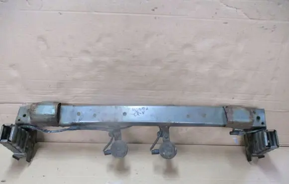 Honda CR-V Front bumper cross member