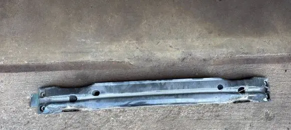 Volvo V40 Front bumper cross member 8127663