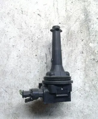 Volvo XC70 High voltage ignition coil 0221604001