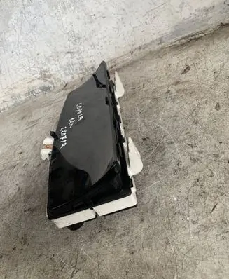 Toyota Corolla E120 E130 Speedometer (instrument cluster) 8380002760