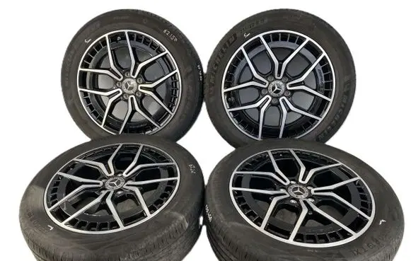 Mercedes-Benz EQA R19 alloy rim A2434010500