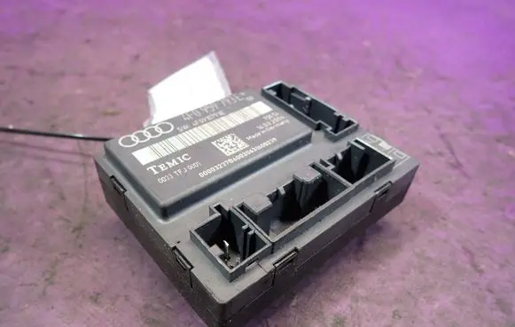 Audi A6 Allroad C6 Door control unit/module 