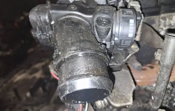 Citroen C4 I Picasso Throttle valve