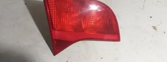 Audi A4 S4 B7 8E 8H Tailgate rear/tail lights 8E9945093