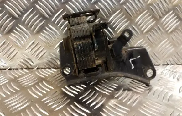 Toyota Corolla Verso E121 Gearbox mount
