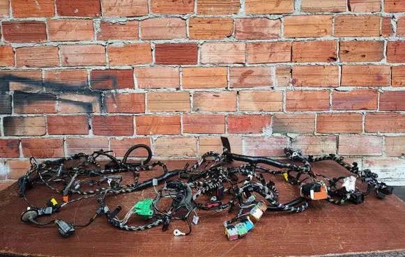 Ford Kuga I Other wiring loom AV4T-14014-BAB