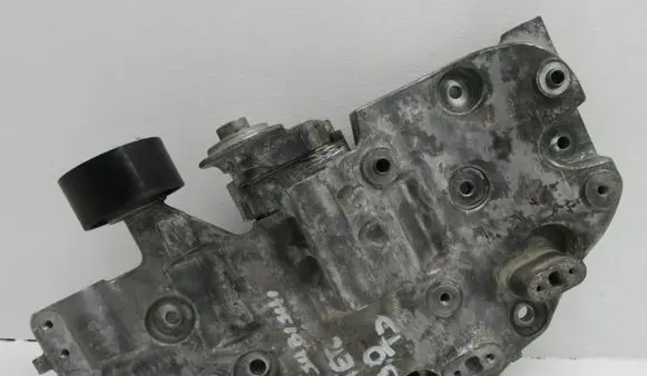 Mitsubishi Canter Generator/alternator bracket 