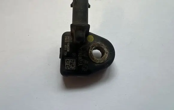 Volkswagen PASSAT B8 Airbag deployment crash/impact sensor 3Q0959651A 8311TS6
