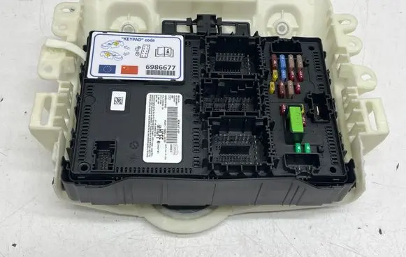 Ford Escape IV BSM Control unit NU5T15604HCFF 20250219