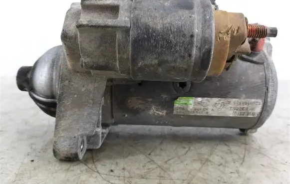 Renault Master III Starter motor 8200568535E