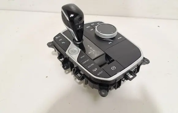 Gear shifter/selector