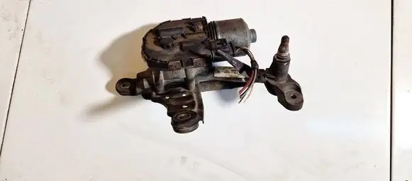 Front wiper linkage and motor