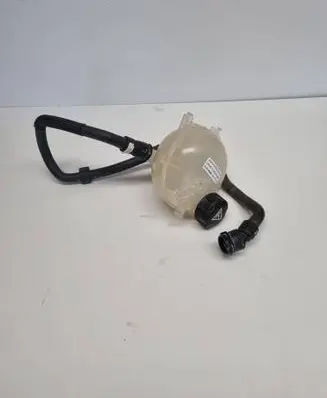 Peugeot 208 Coolant expansion tank/reservoir