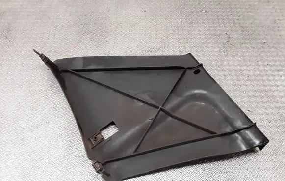 Renault Trafic III (X82) Engine splash shield/under tray 508425888R 93450277