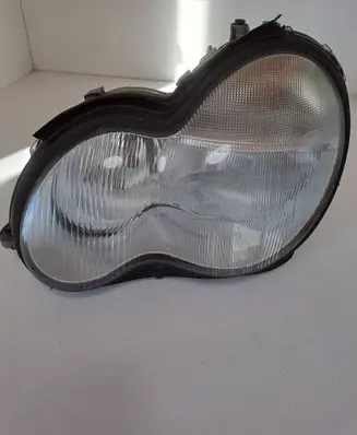 Mercedes-Benz C W203 Headlight/headlamp 1305235663