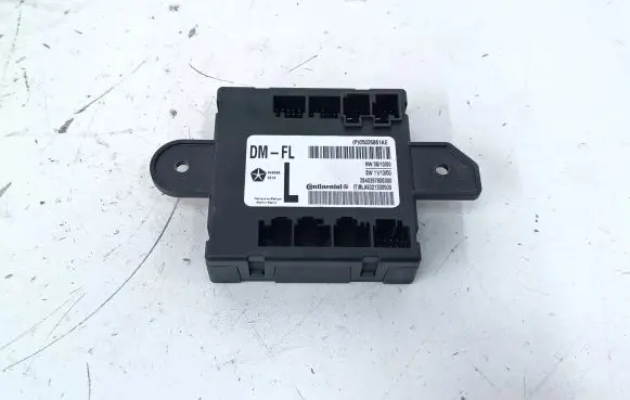 Dodge Grand Caravan Door control unit/module 05026861AE