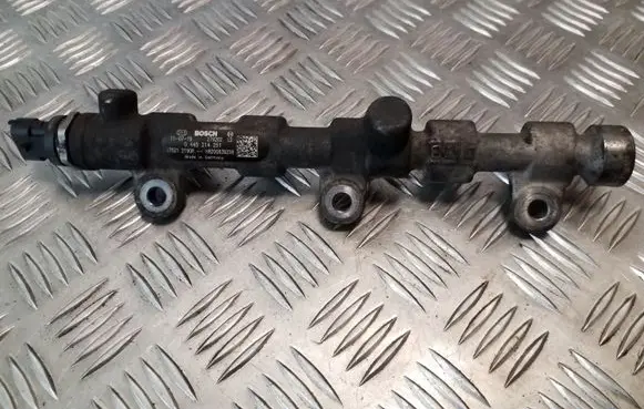Fuel main line pipe