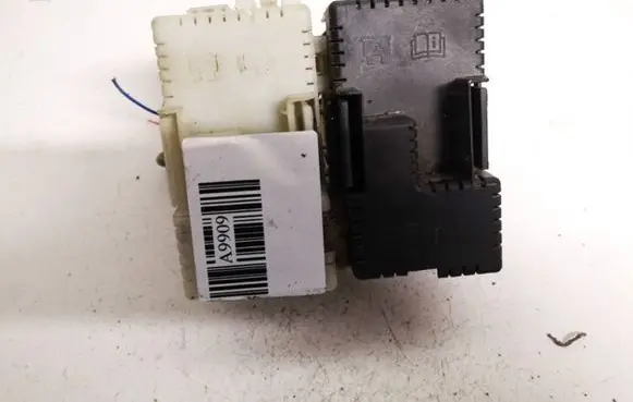 Ford S-MAX Fuse box set