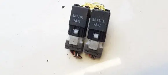 Mitsubishi Space Star Other relay E8T101 9831