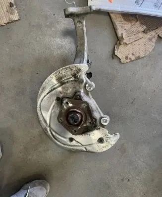 Audi A5 Front wheel hub 8W0407559F