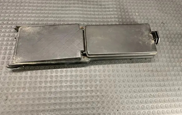 Mercedes-Benz SL R129 Fuse box cover 1295450403