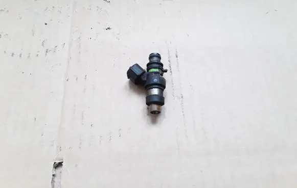 Subaru Forester SG Fuel injector NOCODE