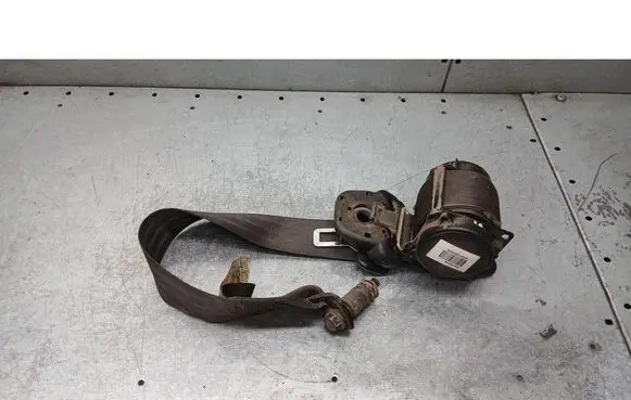Hyundai Matrix Rear seatbelt 