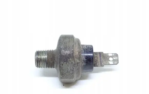 Mazda B2500 Oil pressure sensor MAZDA_B2500_RANGER_2.5_D_CZUJNIK_CIŚNIENIA_OLEJU