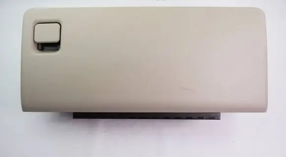 Cadillac Escalade Glove box 15707421 15707422 15707423